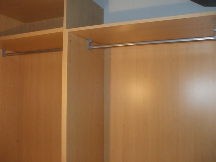 Cabina armadio su misura per sfruttare al meglio ogni spazio.